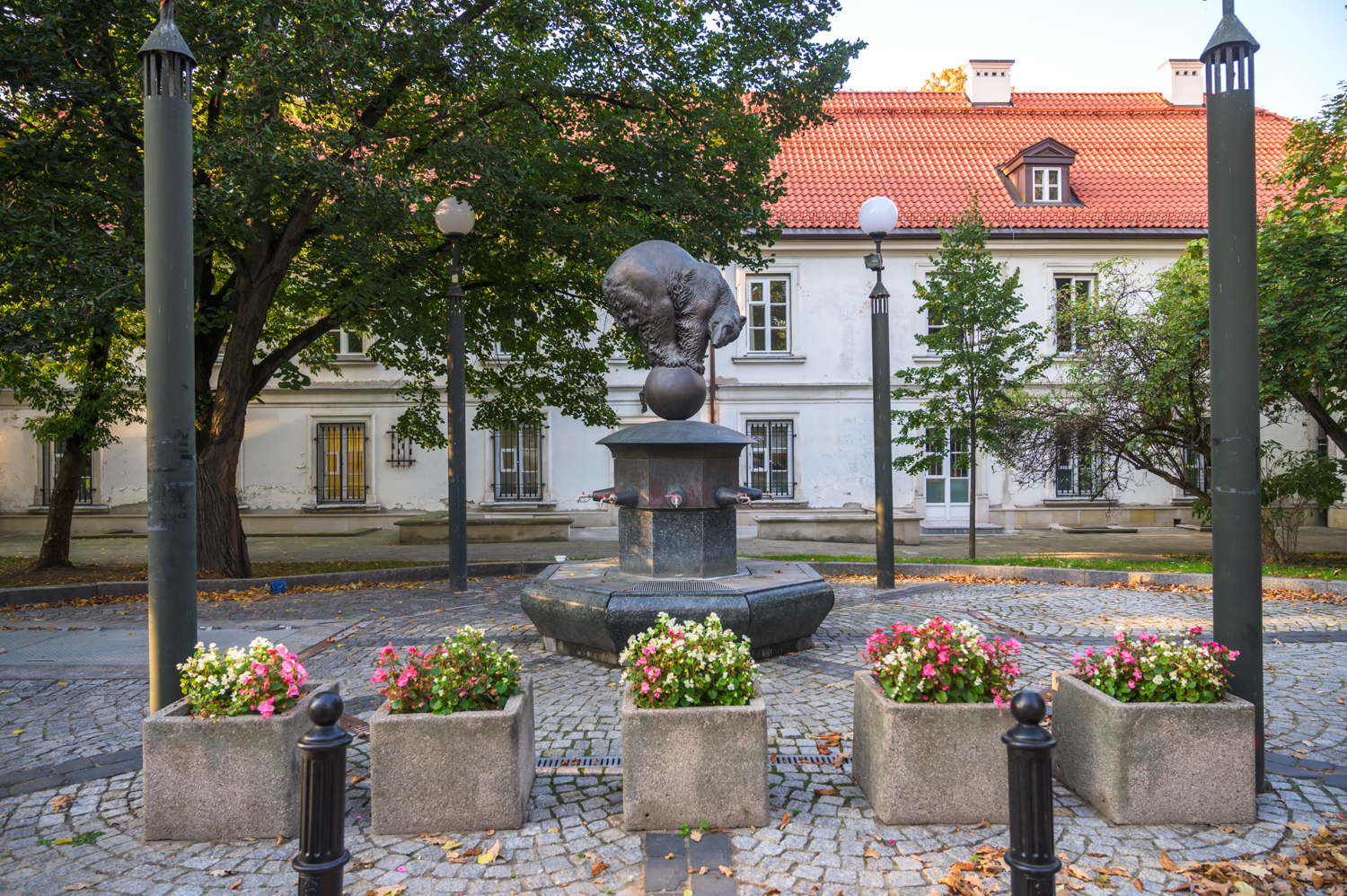 Zdjęcie architektury budynku Ujęcie wody oligoceńskiej